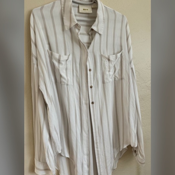 Anthropologie Maeve Button Up Medium - Picture 2 of 2